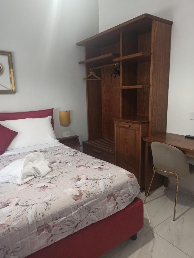 B&B Alle Mura Di San Giovanni Рим Экстерьер фото